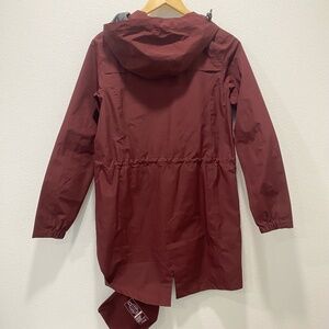 NWT Lole Women's Roll Up Light Weight Rain Jacket - XS TP